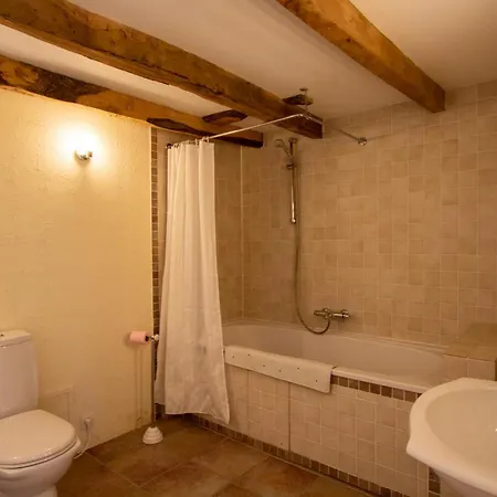 Maison De Charme Avec Jardin Clos Et Wifi Au Coeur Du Perigord Noir - Fr-1-616-401 Saint-Pompont